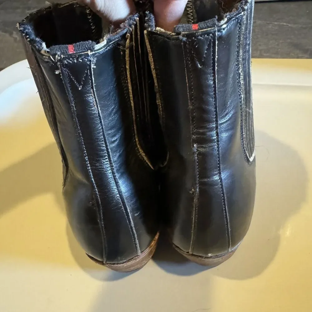 Vintage Boots Black Leather Chelsea Ankle Western Cuban Heel Slip On Women 9/9.5